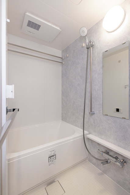 バス・シャワールーム　※写真は同タイプ住戸です。