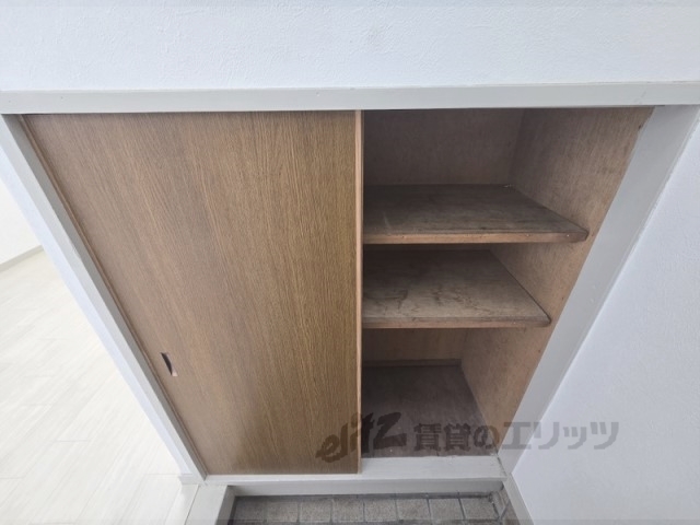 収納　下駄箱