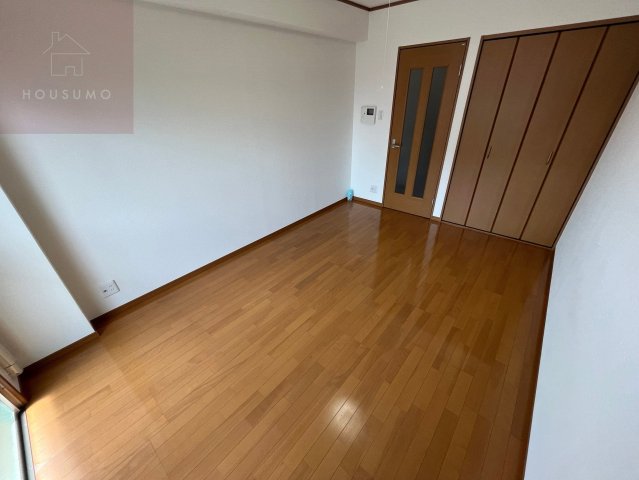 居室・リビング　ゆったり過ごせる居間です