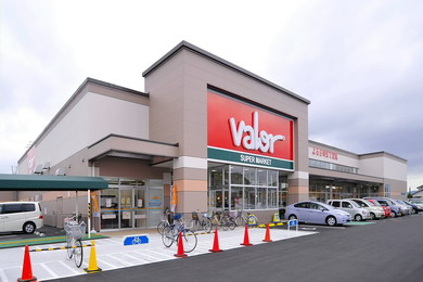 スーパー　バロー草津店（スーパー）まで1274m