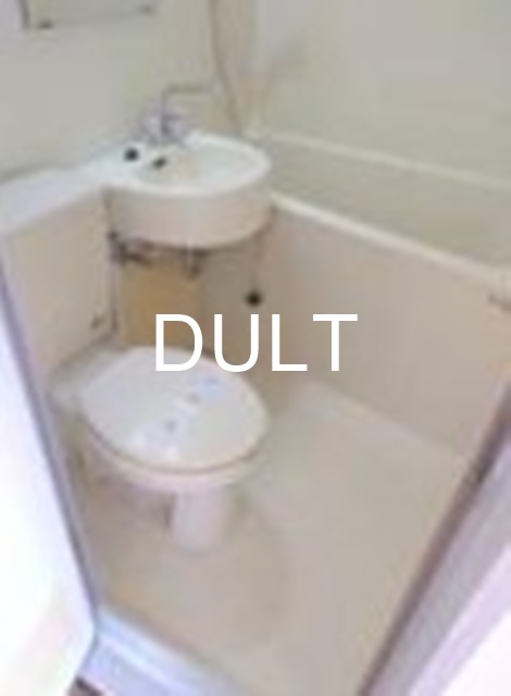 バス・シャワールーム　バスルームです。