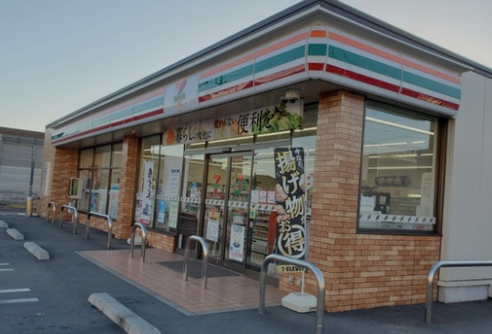 コンビニ　セブンイレブン 岡山小山店（コンビニ）まで1014m