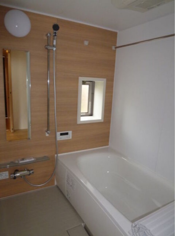 バス・シャワールーム　図面と現状に相違がある場合には現状を優先