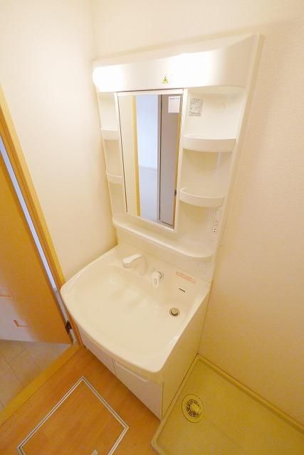 洗面設備　シャンプードレッサー