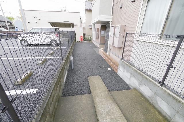 その他　エントランス（その他）まで10m