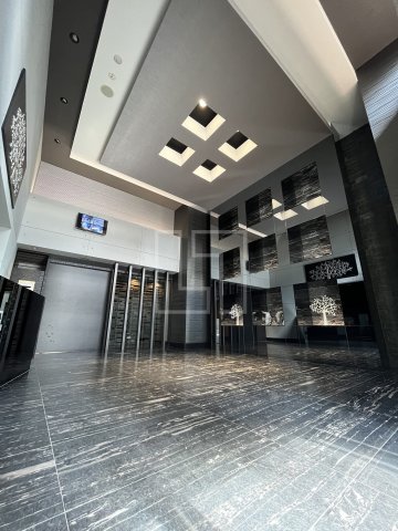 ロビー　LUMINOUS桜川　ロビー