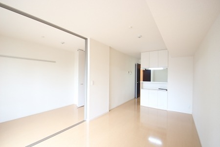 居室・リビング　リビングは広々12.5帖です♪