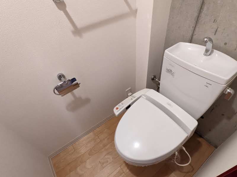 トイレ　ゆったりとした空間のトイレです