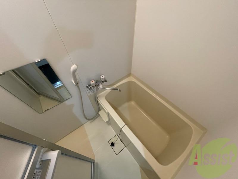 バス・シャワールーム　お風呂です。ゆっくりお風呂につかるのも体に良いですね～