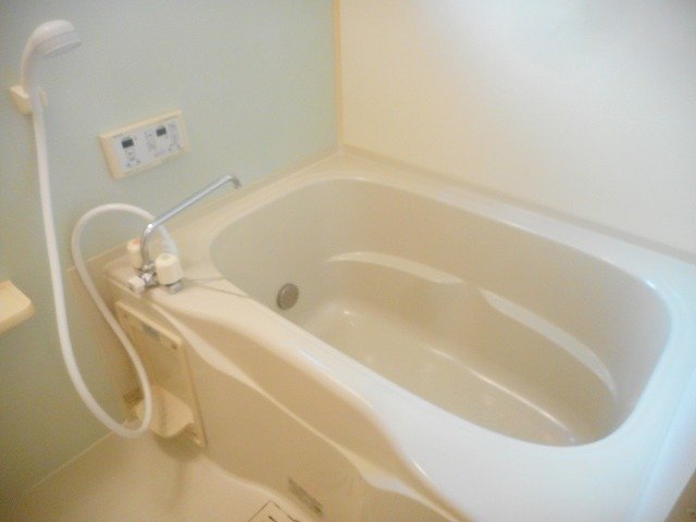 バス・シャワールーム　日々の疲れを癒すお風呂付です