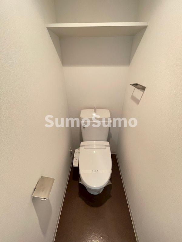 トイレ　落ち着いたトイレです