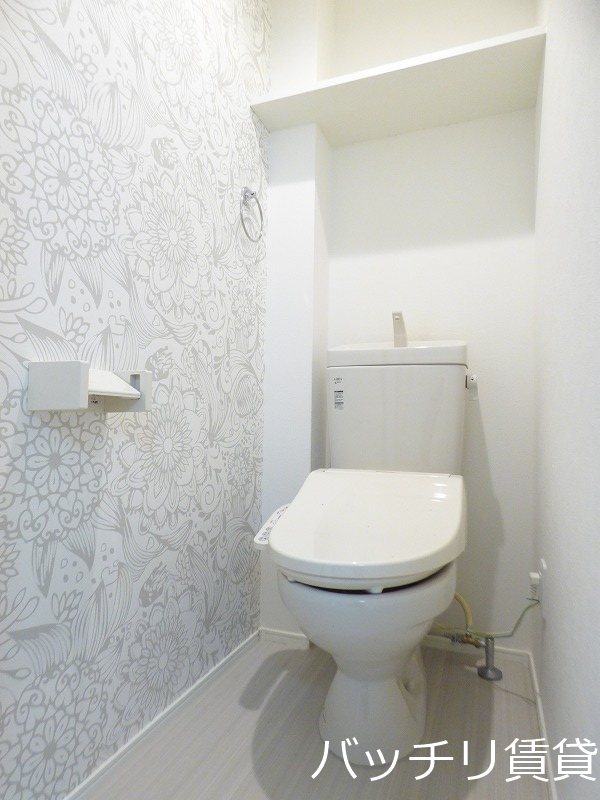 トイレ　同型タイプの為、現状を優先致します。
