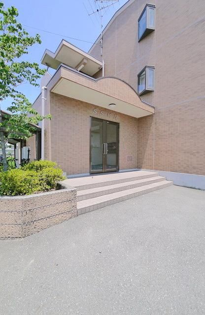 エントランス　★建物入り口★