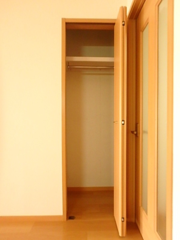 収納　図面と現状に相違がある場合には現状を優先