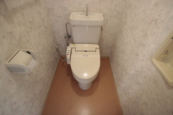 トイレ　※別号屋の写真です