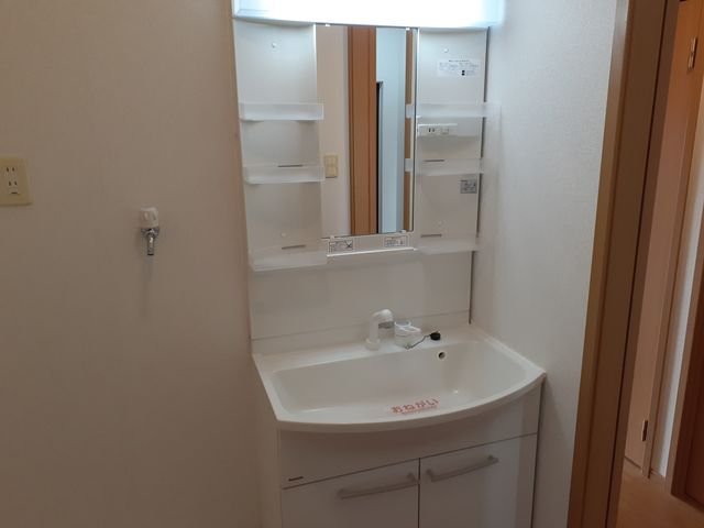 洗面設備　洗面所です