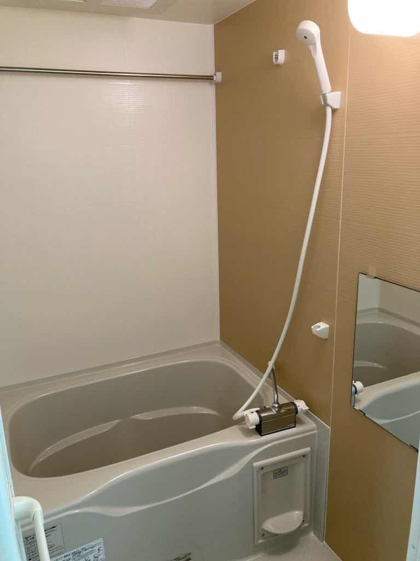 バス・シャワールーム　浴室乾燥機付き☆