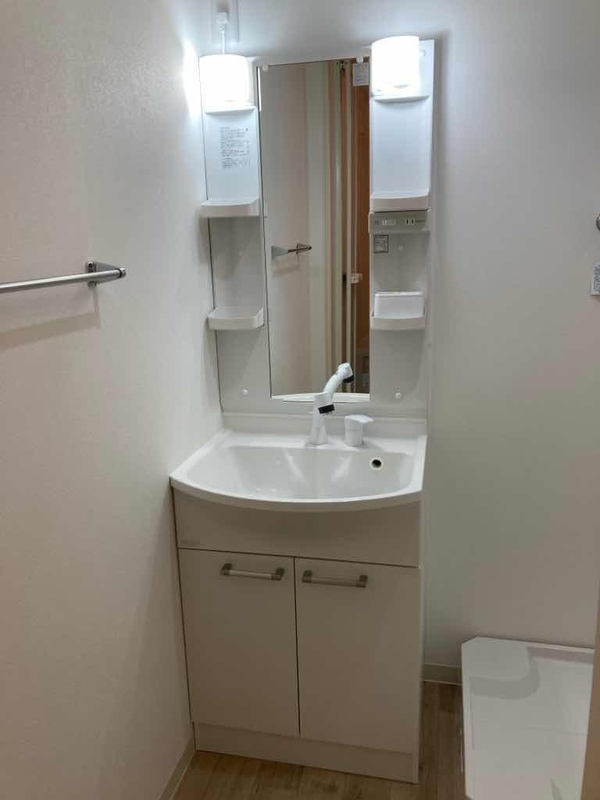 洗面設備　洗髪洗面化粧台付き☆