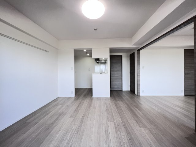 居室・リビング　※同タイプの他部屋写真参考