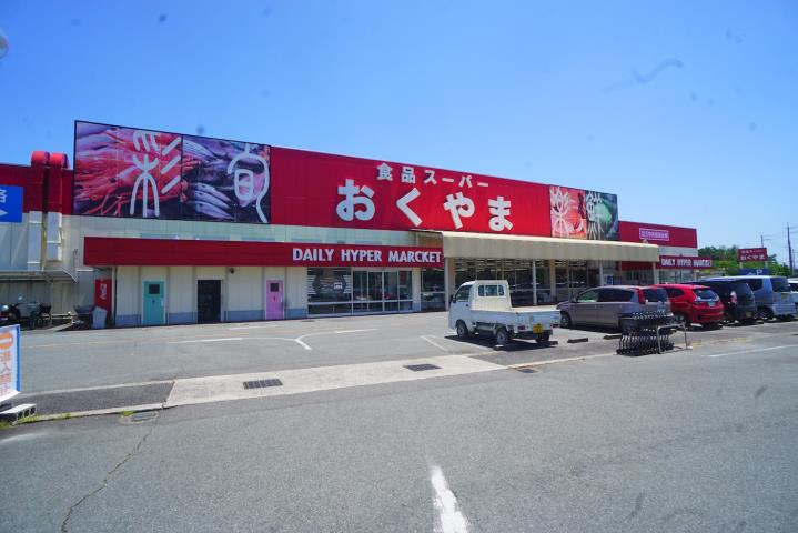 コンビニ　ファミリーマート　上牧町三軒屋店（コンビニ）まで679m