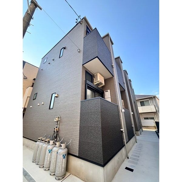 建物外観　外観　宅配ＢＯＸ有り　デザイナーズ