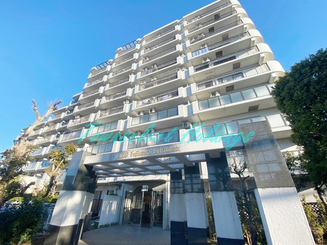 建物外観　鉄筋コンクリートマンションで防音面も安心♪