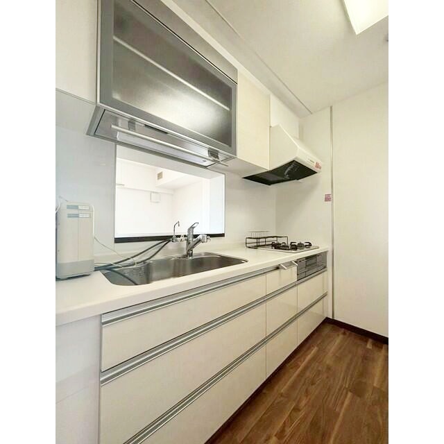 キッチン　広々としたキッチンです♪