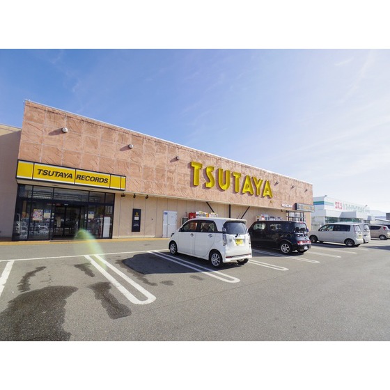 レンタルビデオ　ＴＳＵＴＡＹＡ伊那店（レンタルビデオ）まで2744m