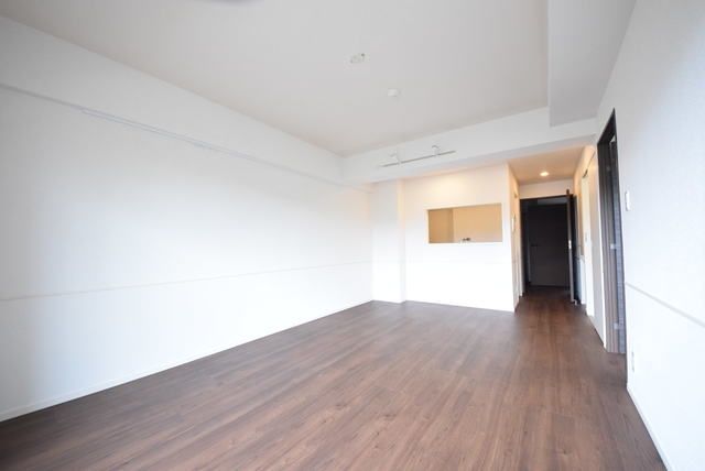 居室・リビング　★お問い合わせはタウンハウジング町田店まで★