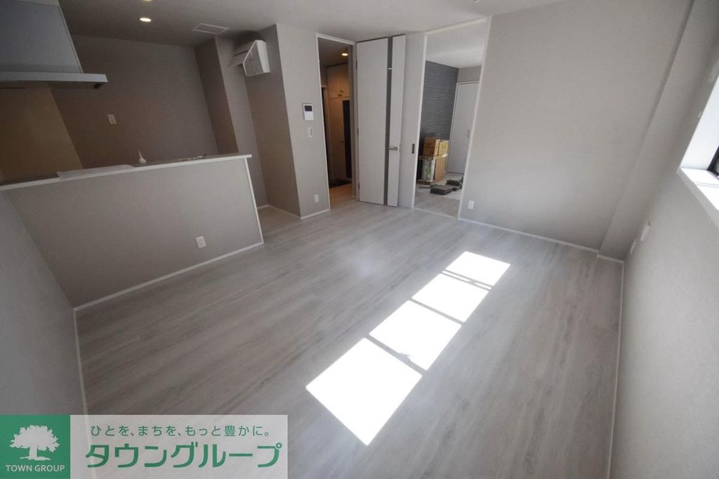 居室・リビング　★お問い合わせはタウンハウジング★