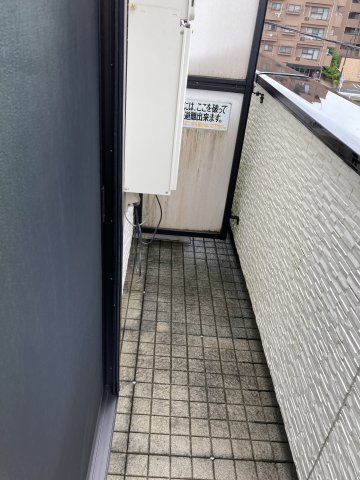 バルコニー　バルコニー付
