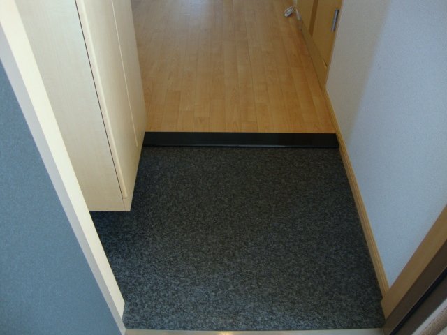 玄関　玄関（イメージ）