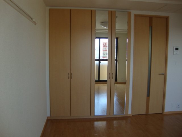 収納　収納（イメージ）