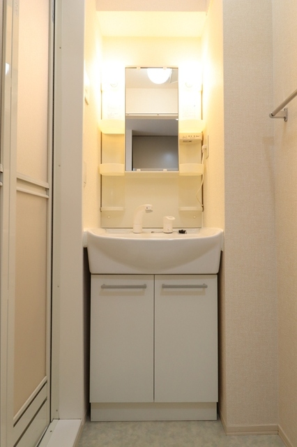 洗面設備　洗髪洗面化粧台