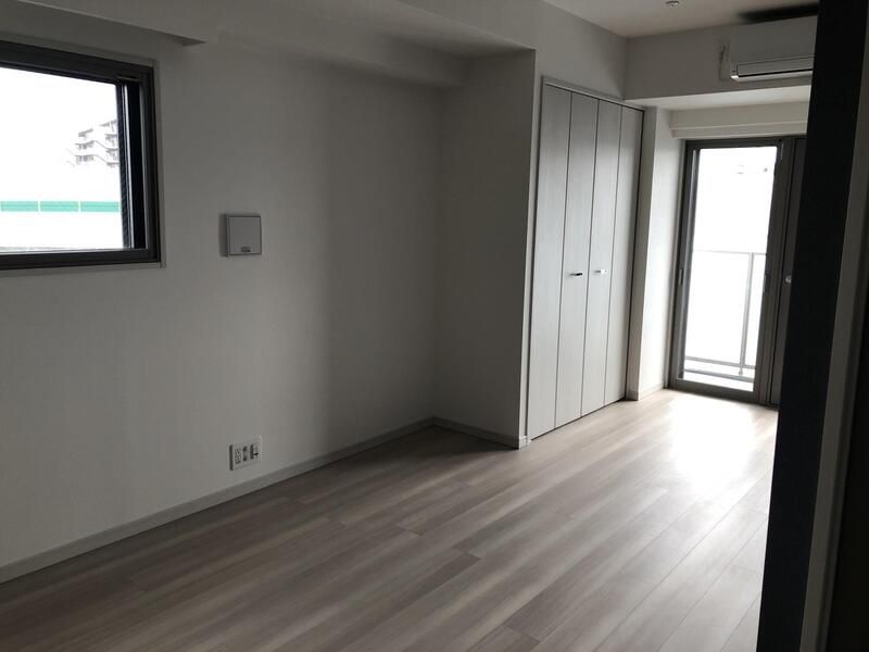 居室・リビング　☆明るい居間☆