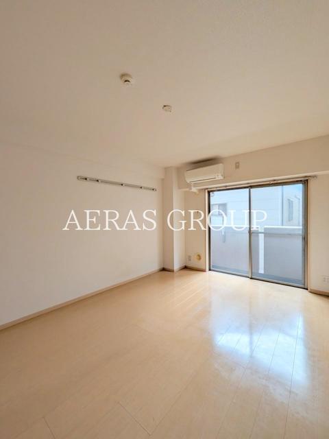 居室・リビング　同仕様写真