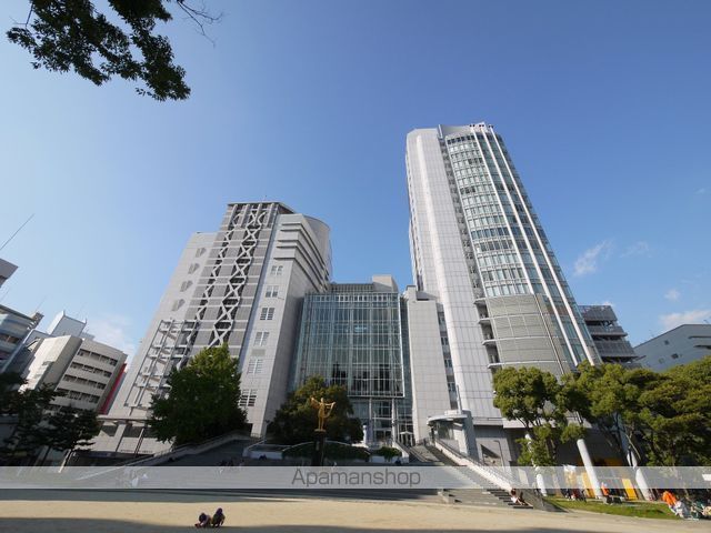 スーパー　サンエース伏見店（スーパー）まで528m