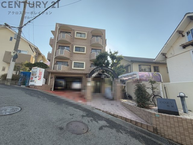 建物外観　オートロック付きで外部からの出入りがなく安心です