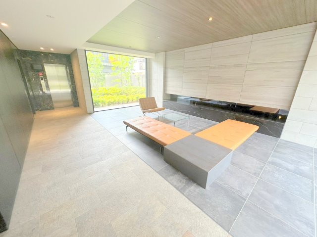 ロビー　広々としたロビーです。