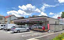 コンビニ　セブンイレブン 東久留米下里5丁目店（コンビニ）まで471m