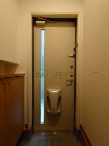 玄関　メイプルハウス