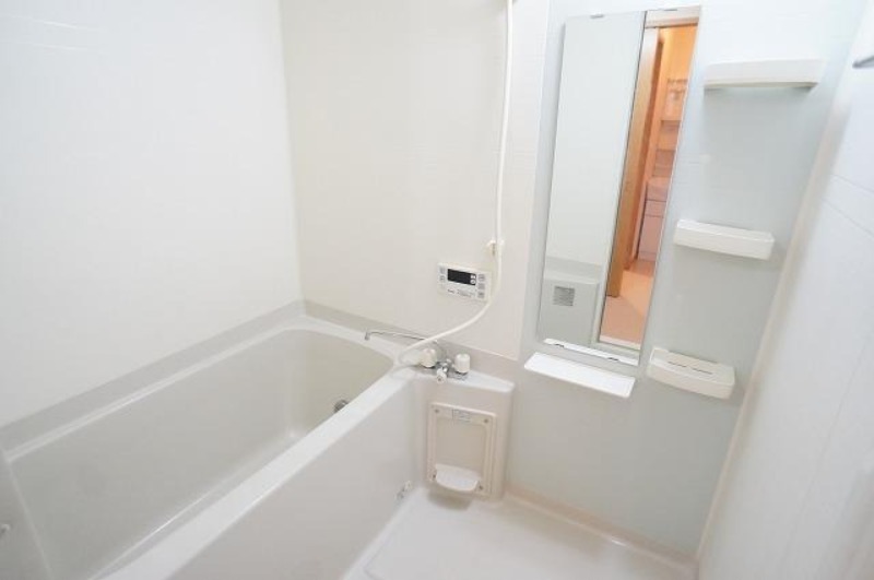 バス・シャワールーム　図面と現状に相違がある場合には現状を優先