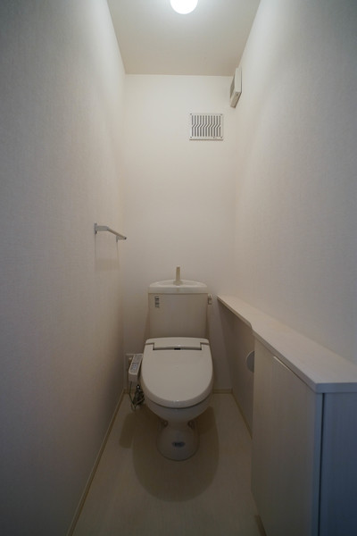 トイレ　同じ建物の別のお部屋