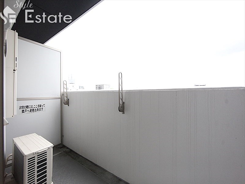 バルコニー　バルコニー