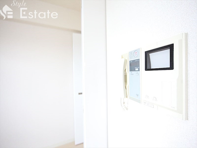 セキュリティ　モニター付きインターホン