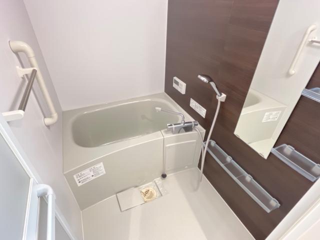 バス・シャワールーム　浴室
