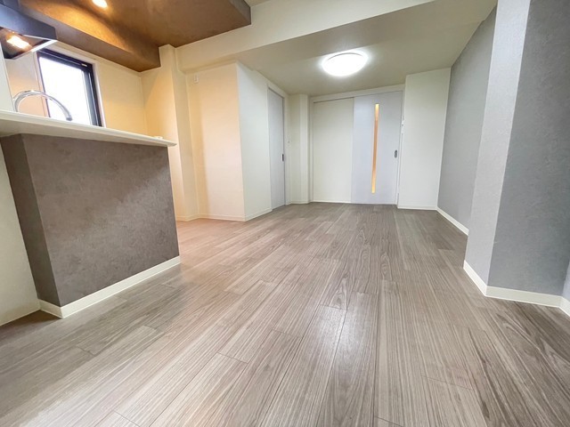 居室・リビング　別号室の写真です