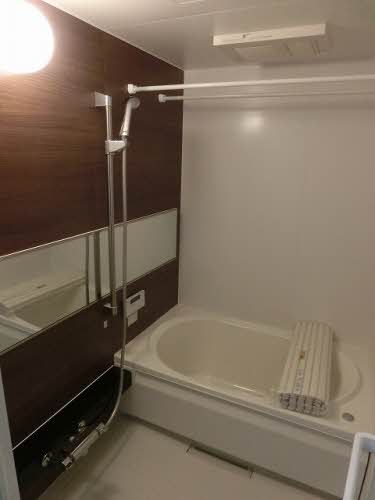 バス・シャワールーム　浴室