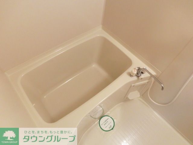 バス・シャワールーム　バストイレ別