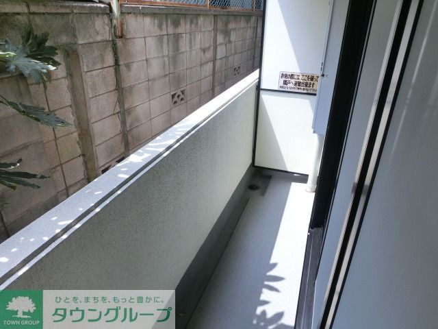 バルコニー　バルコニー（同一タイプ）